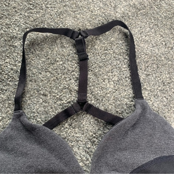 Lululemon triangle low impact bra - Picture 3 of 6